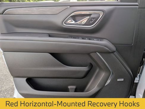 Used 2024 Chevrolet Tahoe Z71 AWD/4WD image 33