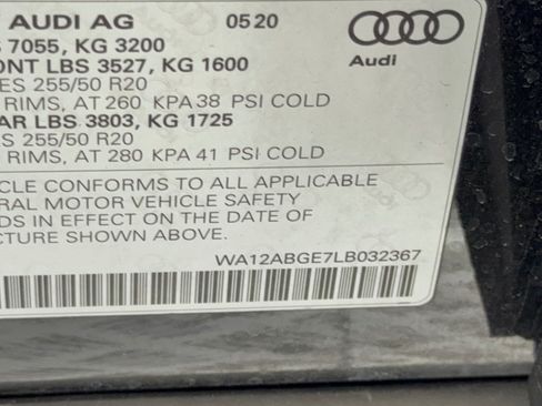 Used 2020 Audi e-tron Premium Plus AWD/4WD image 31