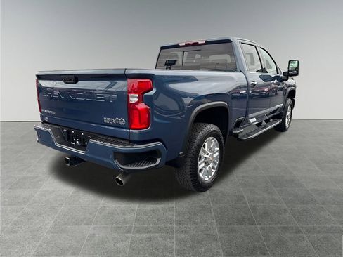 Used 2024 Chevrolet Silverado 2500 High Country image 6