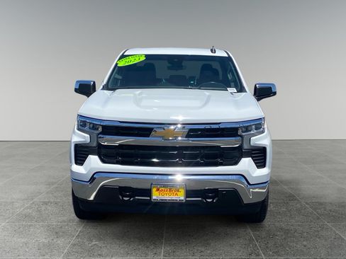 Used 2023 Chevrolet Silverado 1500 LT w/ Z71 Off-Road Package AWD/4WD image 8