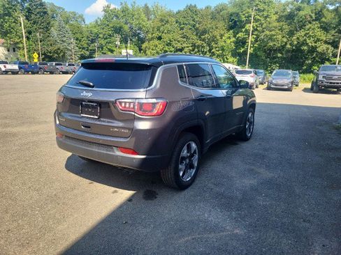 Used 2019 Jeep Compass Limited w/ Advanced Safety Group image 6