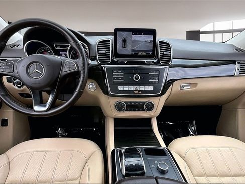 Used 2018 Mercedes-Benz GLE 350 w/ Premium 1 Package image 7