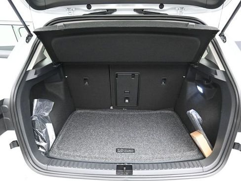New 2026 Volkswagen Taos SEL AWD/4WD image 12