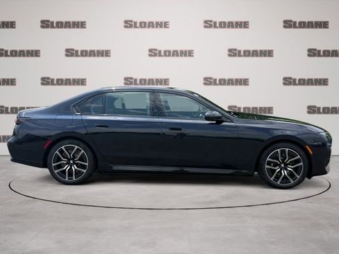 New 2026 BMW i7 xDrive60 AWD/4WD image 6