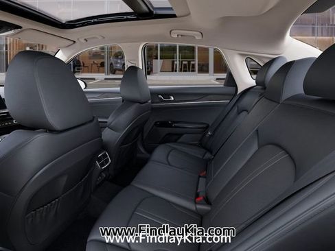 New 2025 Kia K5 EX image 21
