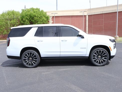 New 2026 Chevrolet Tahoe High Country AWD/4WD image 39