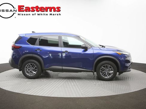 Used 2023 Nissan Rogue S AWD/4WD image 45