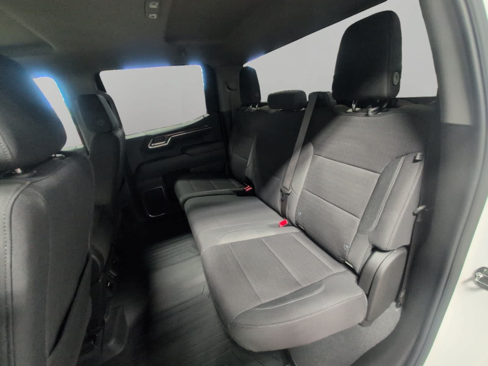 Used 2023 Chevrolet Silverado 1500 RST AWD/4WD image 13