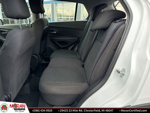 Used 2019 Chevrolet Trax LS image 20