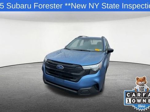 Used 2025 Subaru Forester image 3