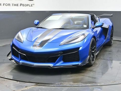New 2026 Chevrolet Corvette Z06 w/ Z07 Performance Package image 7