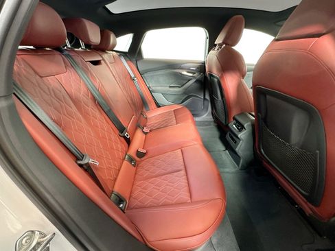 Used 2025 Audi S6 e-tron Prestige w/ 21" Black Optic Package AWD/4WD image 25