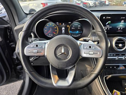Used 2023 Mercedes-Benz GLC 300 4MATIC Coupe image 16