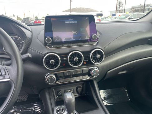 Used 2024 Nissan Sentra SV image 17