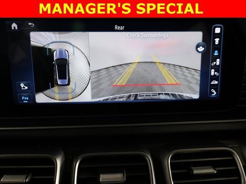 Used 2024 Mercedes-Benz GLE 350 4MATIC w/ AMG Line Exterior image 60