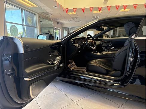 Used 2017 Mercedes-Benz S 550 Cabriolet image 13