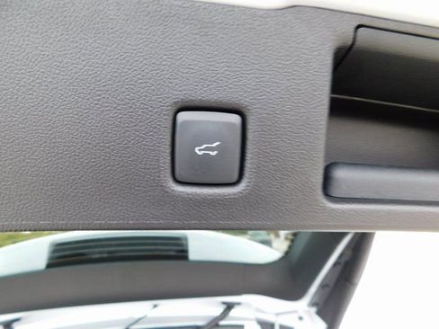 New 2026 Ford Escape SE FWD image 23