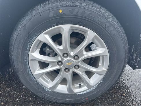 Certified 2021 Chevrolet Equinox LT w/ LPO, Cargo Package image 12