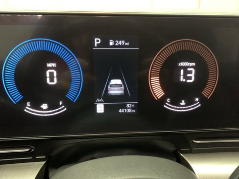 Used 2024 Hyundai Kona SEL image 18