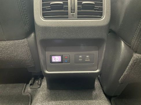 Used 2023 Nissan Rogue SL w/ SL Premium Package FWD image 36