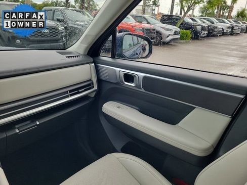 Used 2025 Hyundai Santa Fe SEL FWD image 15