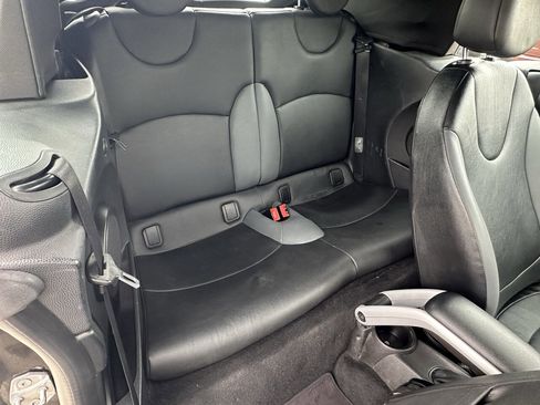 Used 2010 MINI Cooper Convertible FWD image 29