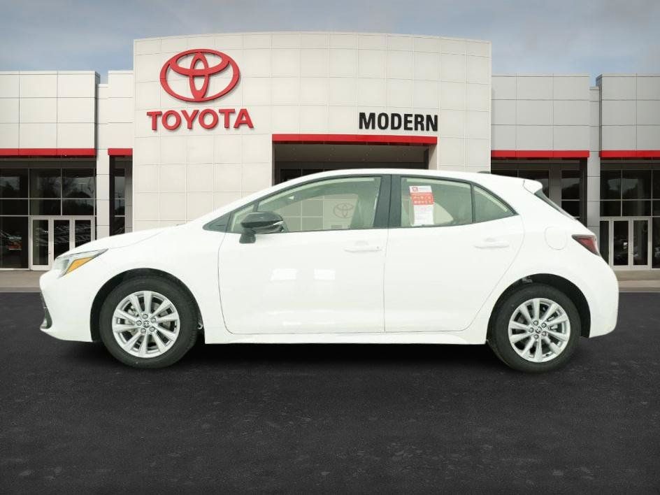New 2026 Toyota Corolla SE FWD image 9