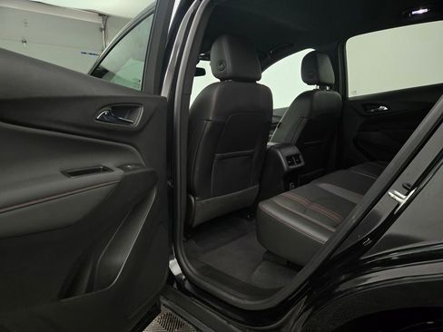 Used 2022 Chevrolet Equinox RS image 35