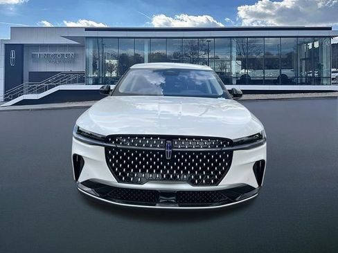 New 2026 Lincoln Nautilus Premier AWD/4WD image 2