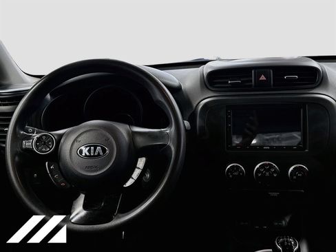 Used 2014 Kia Soul FWD image 20