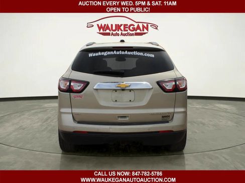 Used 2016 Chevrolet Traverse LT w/ Style and Technology Package AWD/4WD image 6