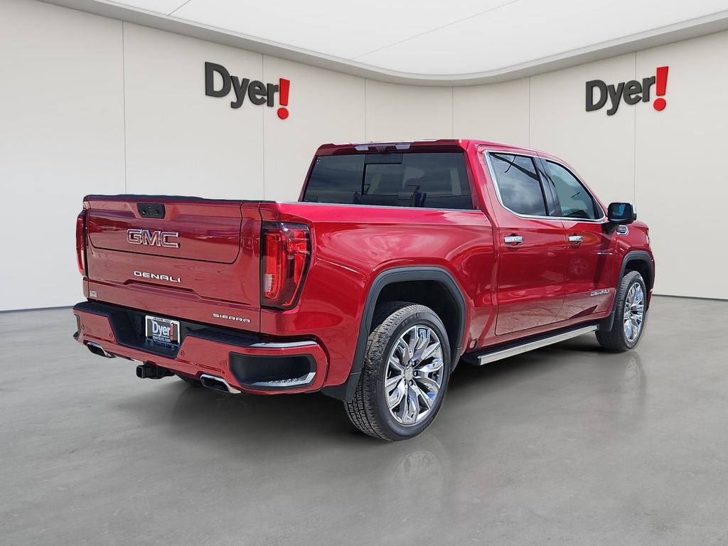 Used 2023 GMC Sierra 1500 Denali w/ Denali Reserve Package AWD/4WD image 5