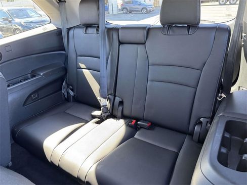 Certified 2022 Honda Pilot EX-L image 10