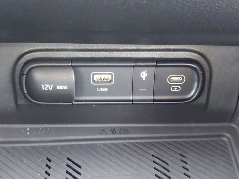 Certified 2023 Kia Sportage SX image 19