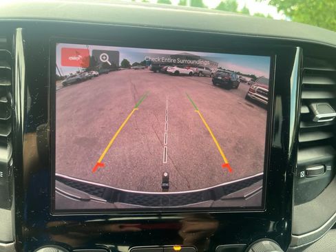 Used 2025 RAM 1500 Tradesman AWD/4WD image 9