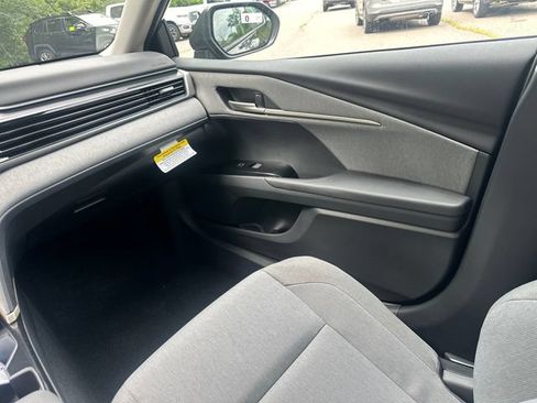 New 2026 Toyota Camry LE w/ Convenience Package AWD/4WD image 18