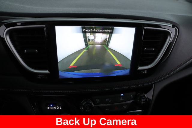 New 2027 Chrysler Pacifica Select FWD image 24