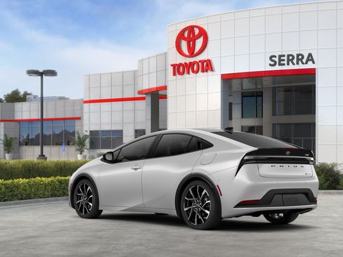 New 2026 Toyota Prius Plug-In Hybrid FWD image 26