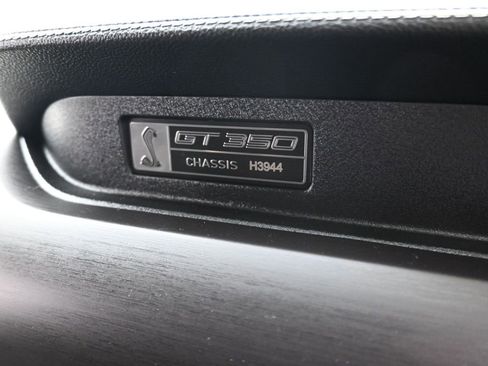 Used 2017 Ford Mustang Shelby GT350 w/ Electronics Package image 26