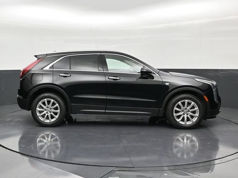 Certified 2023 Cadillac XT4 Luxury FWD image 6