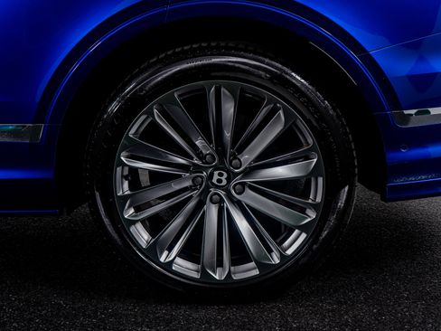 Used 2022 Bentley Bentayga Speed image 18
