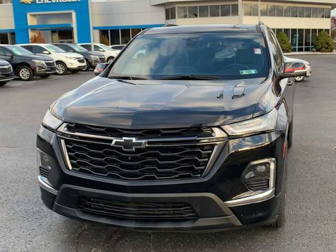 Certified 2023 Chevrolet Traverse Premier w/ Redline Edition image 3