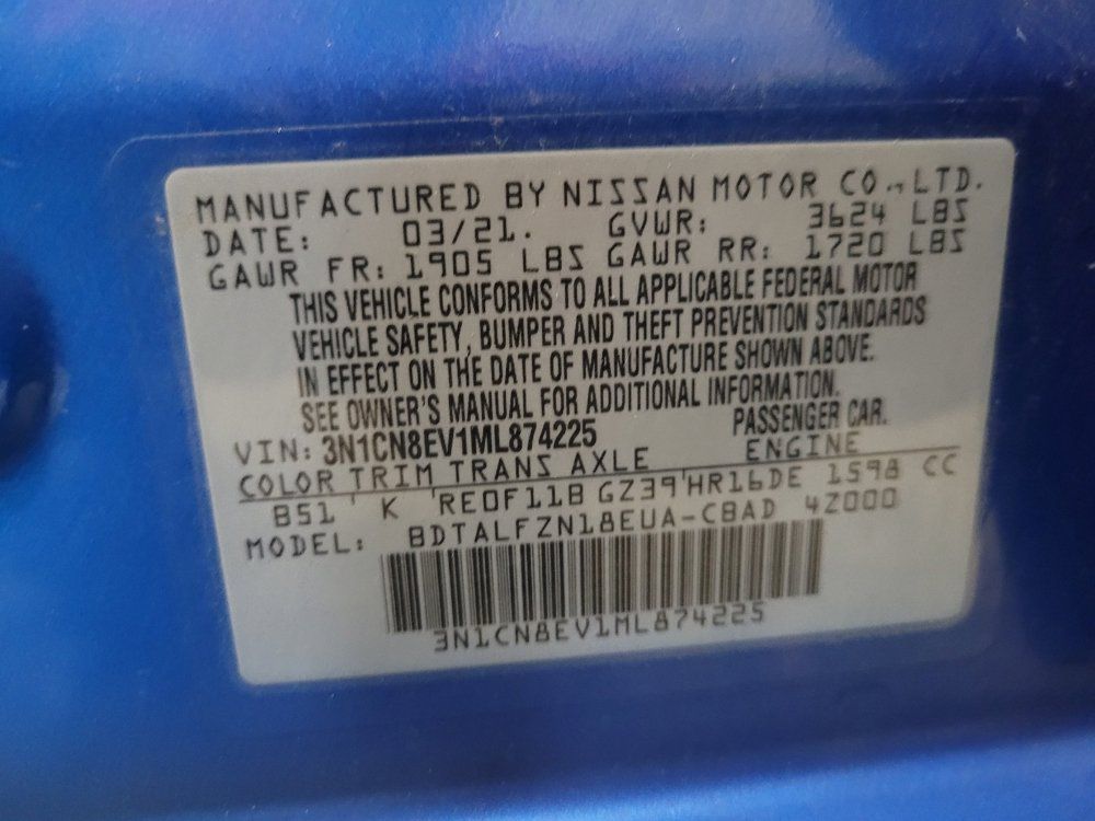 Used 2021 Nissan Versa SV FWD image 33