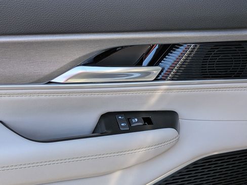 New 2026 Jeep Grand Wagoneer 4WD image 23