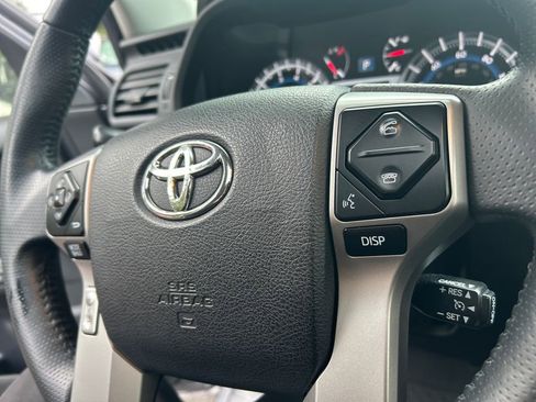Used 2017 Toyota 4Runner Limited image 18