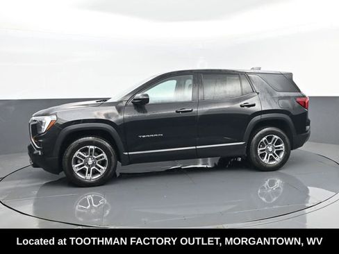 Used 2025 GMC Terrain Elevation image 5