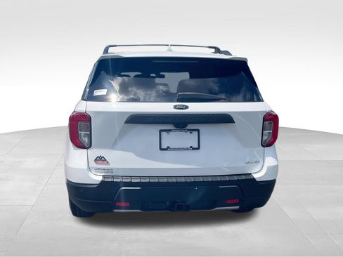 Used 2022 Ford Explorer Timberline AWD/4WD image 7