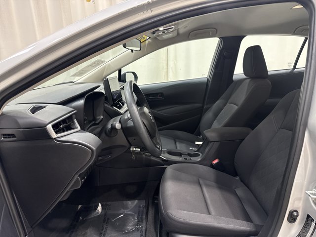 Used 2024 Toyota Corolla LE FWD image 12