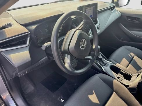 Used 2024 Toyota Corolla LE FWD image 13
