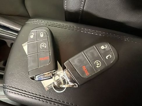 Used 2024 Jeep Compass Limited AWD/4WD image 21